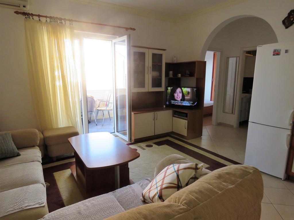 Apartments Party Novalja Dış mekan fotoğraf